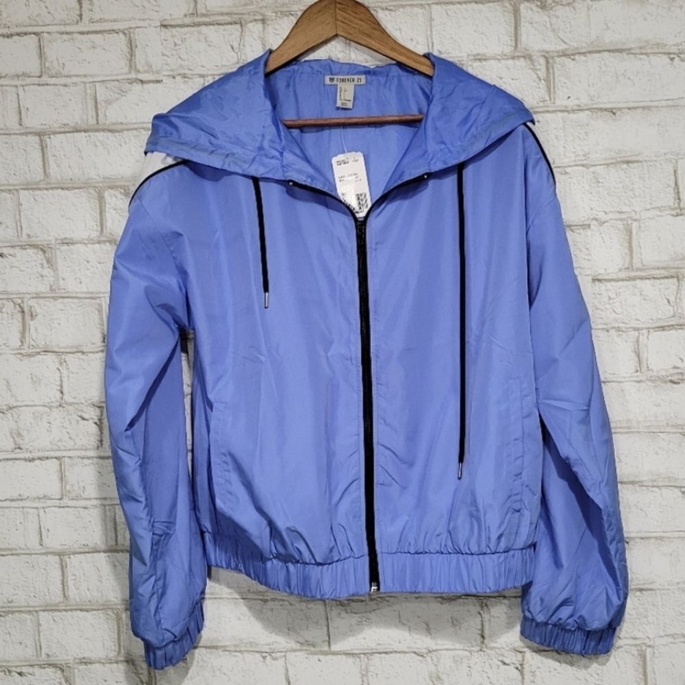 NWT Forever 21 Windbreaker size Large